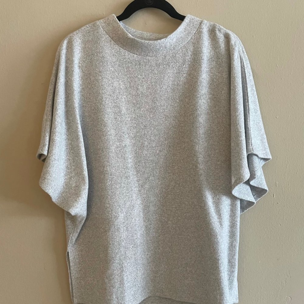 Gray Adrianna Papell Tunic Size L